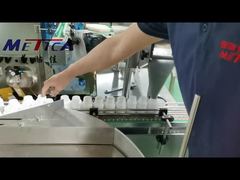 Máquina automática de enchimento e tamponamento com contagem de cápsulas