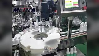 Máquina tampando de enchimento de tampas de bomba de loção automática