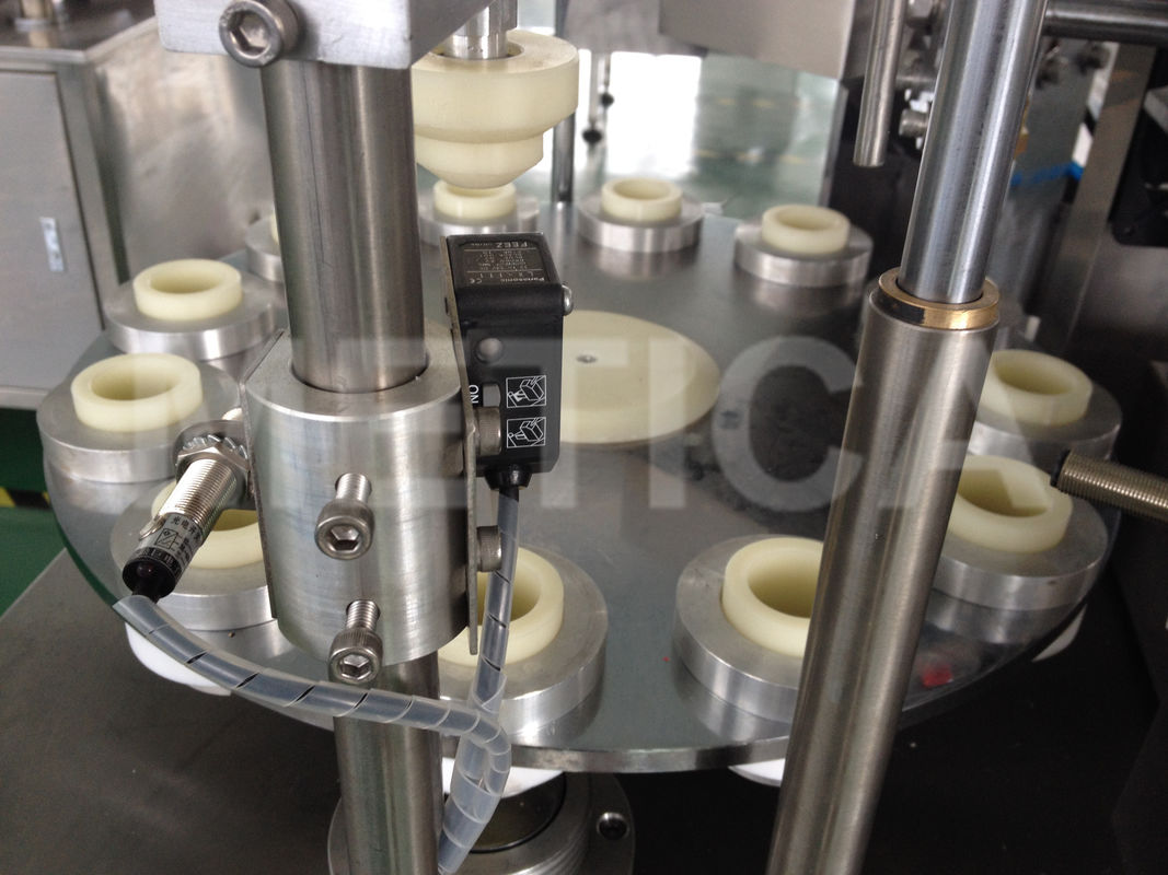 Máquina semiautomática de enchimento e vedação de tubos moles para indústrias química e alimentar