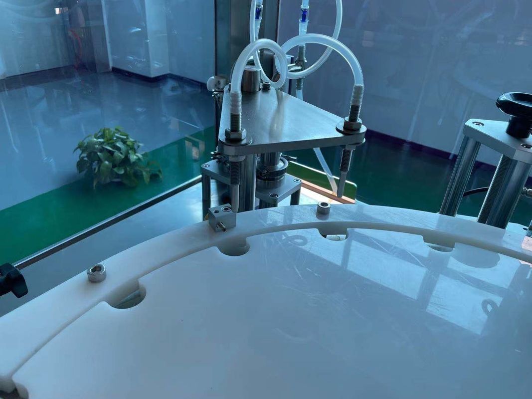 Máquina de fecho automático de 220 V de tensão para fecho rápido e preciso